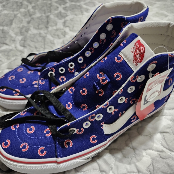 Chicago cubs vans - Picture 3 of 3